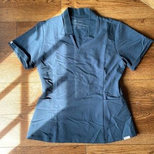 Figs Inala scrub top, Small, Dark Harbor